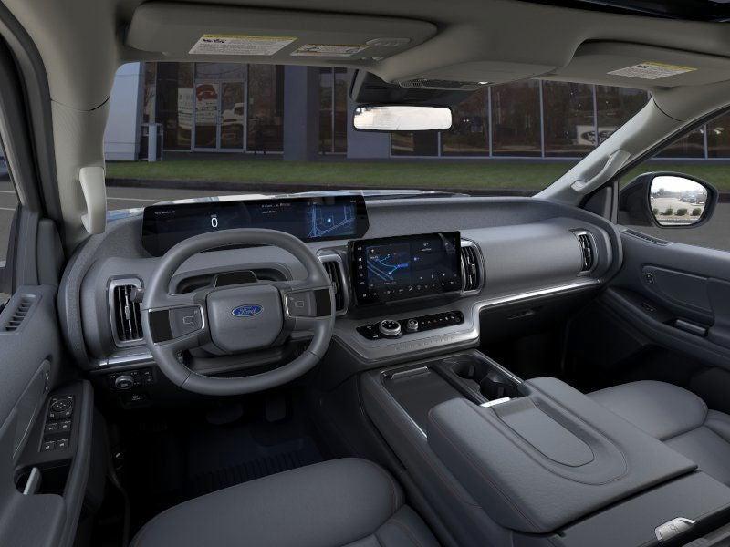 new 2025 Ford Expedition car, priced at $73,040