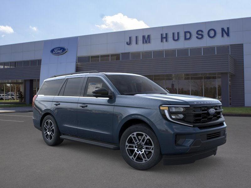 new 2025 Ford Expedition car, priced at $73,040