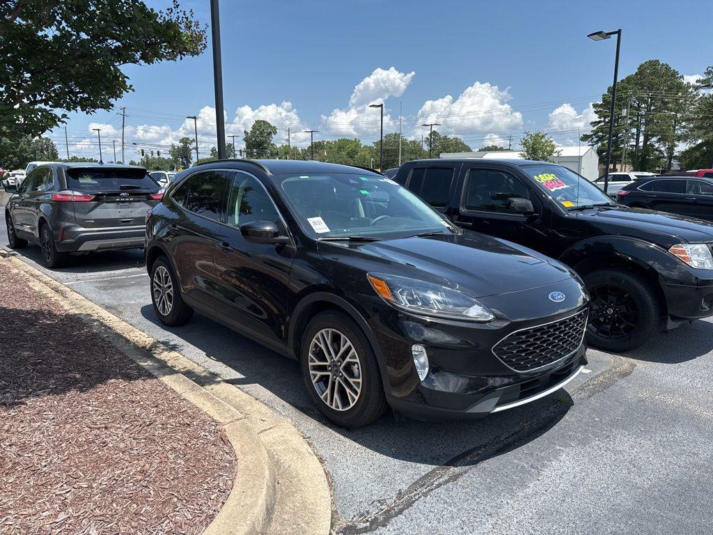 used 2022 Ford Escape car, priced at $27,999