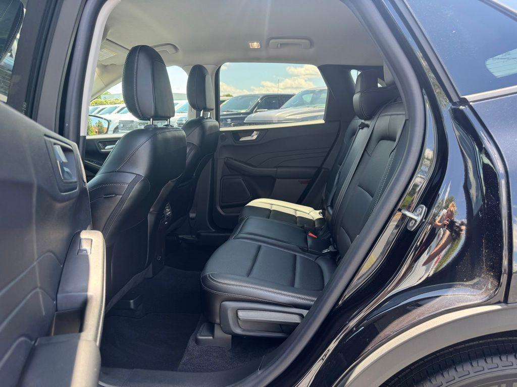 used 2022 Ford Escape car, priced at $27,999