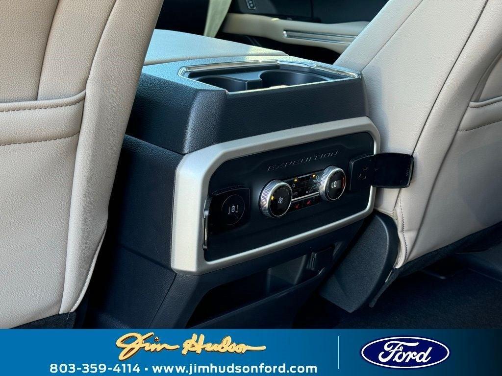 new 2024 Ford Expedition Max car, priced at $73,600