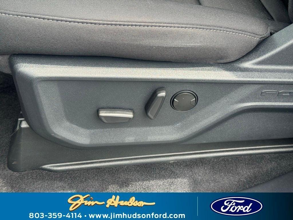 new 2025 Ford F-150 car, priced at $59,555