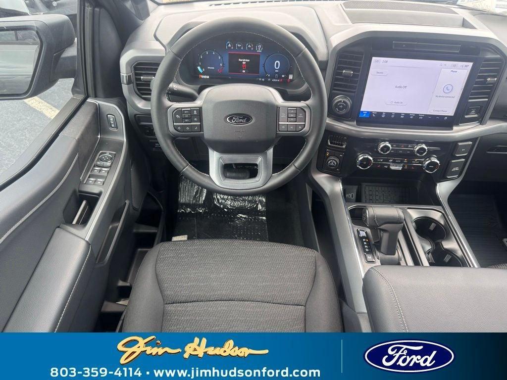 new 2025 Ford F-150 car, priced at $59,555
