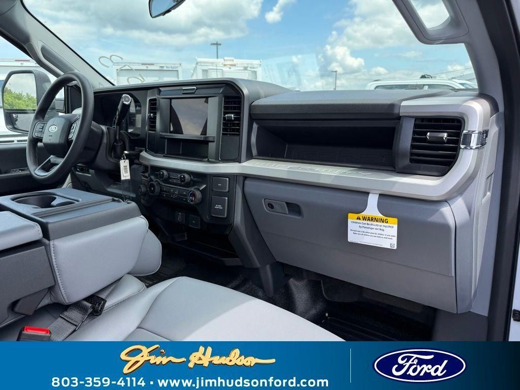 new 2025 Ford F-250 car, priced at $70,535