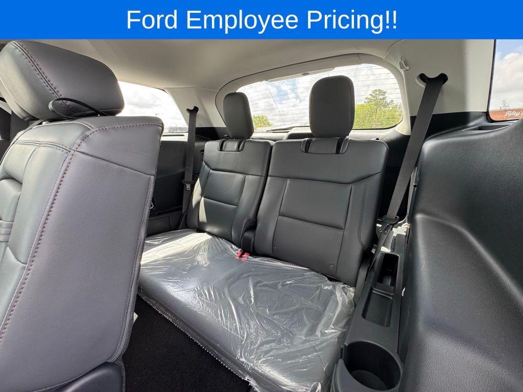 new 2025 Ford Explorer car, priced at $47,720