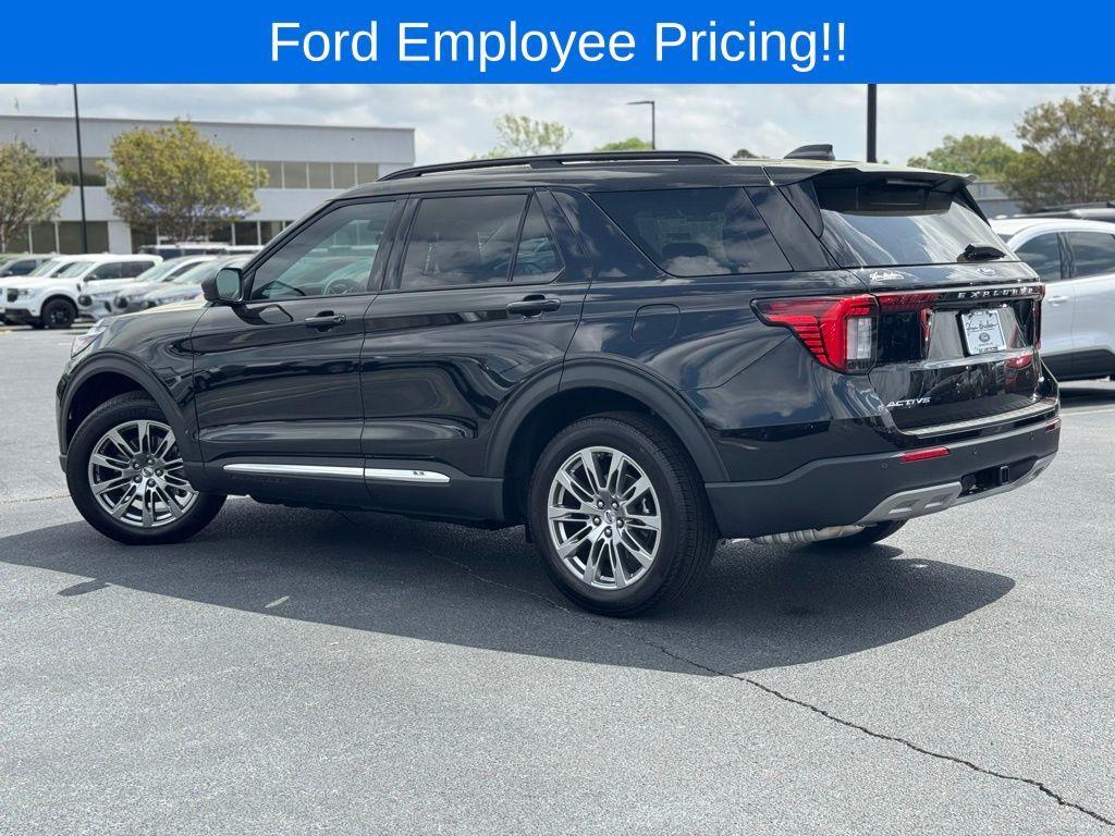 new 2025 Ford Explorer car, priced at $47,720