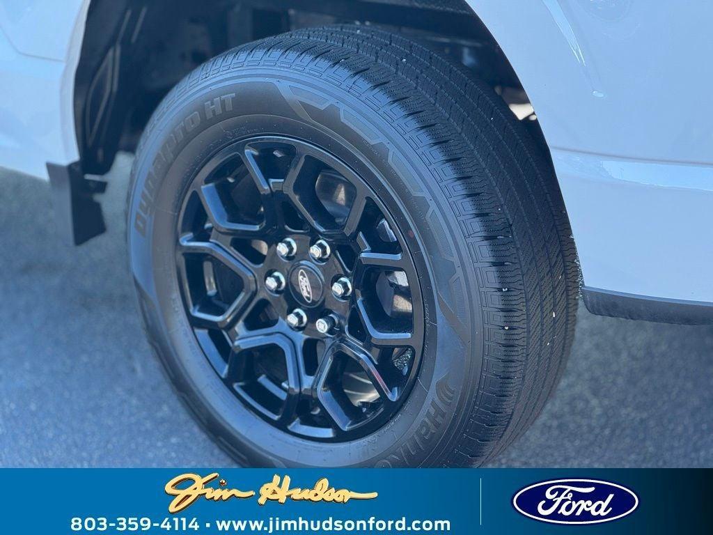 new 2025 Ford F-150 car, priced at $45,295