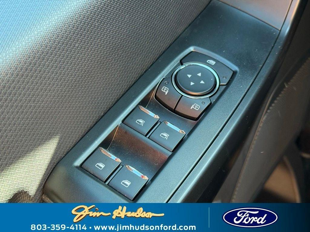 new 2025 Ford F-150 car, priced at $45,295