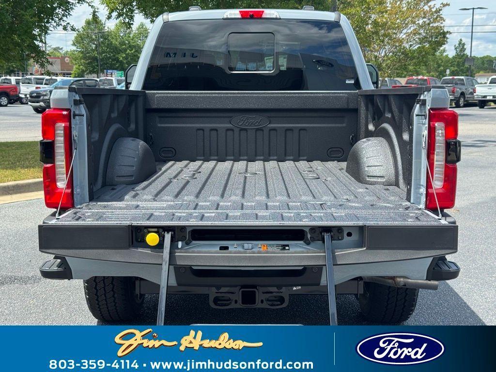 new 2025 Ford F-250 car, priced at $90,820