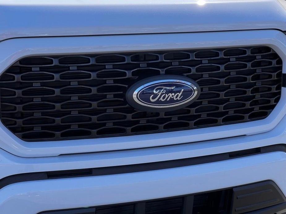 new 2023 Ford F-150 car, priced at $40,925