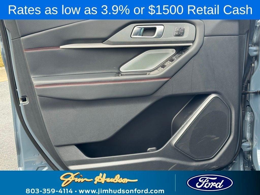 new 2025 Ford Explorer car, priced at $59,190