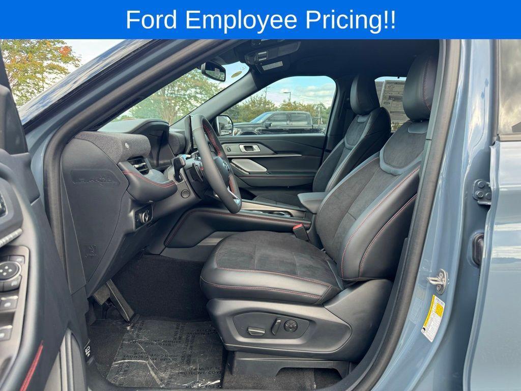 new 2025 Ford Explorer car, priced at $57,893