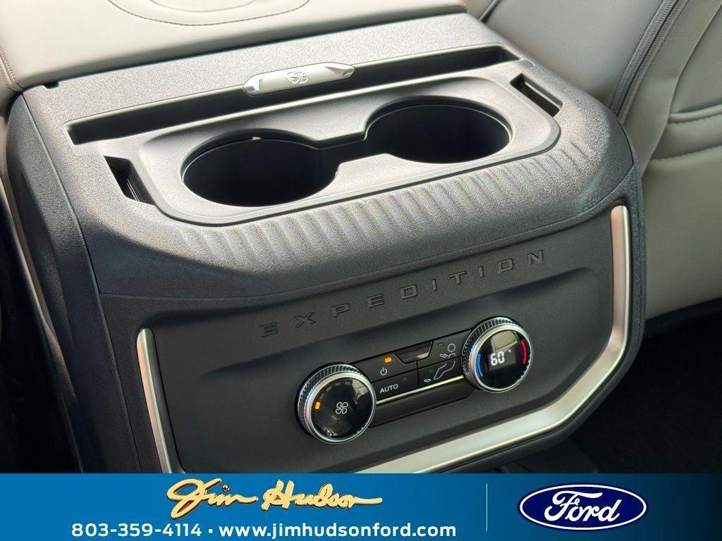 new 2025 Ford Expedition Max car, priced at $72,425