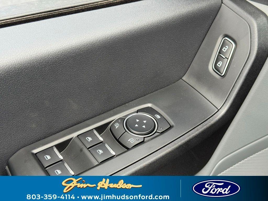 new 2025 Ford F-250 car, priced at $68,715