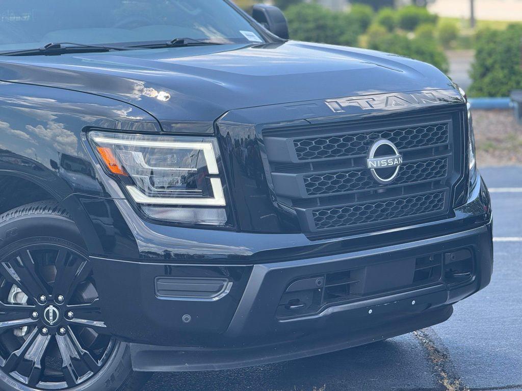 used 2024 Nissan Titan car, priced at $39,999