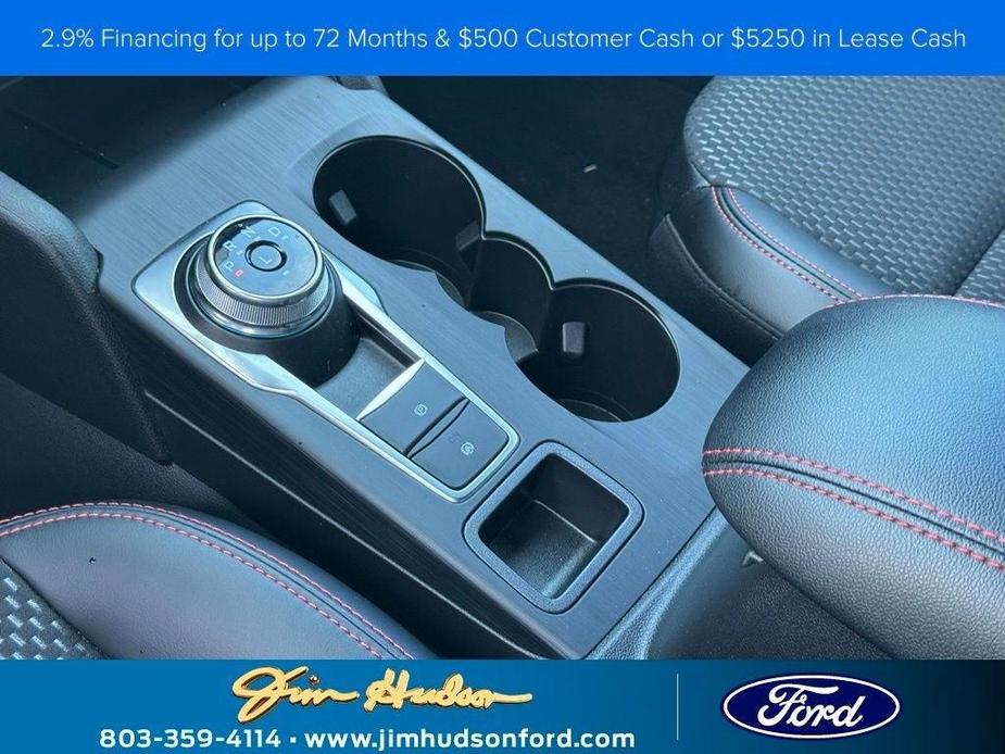 new 2024 Ford Escape car, priced at $32,225