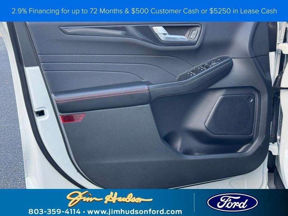 new 2024 Ford Escape car, priced at $32,225