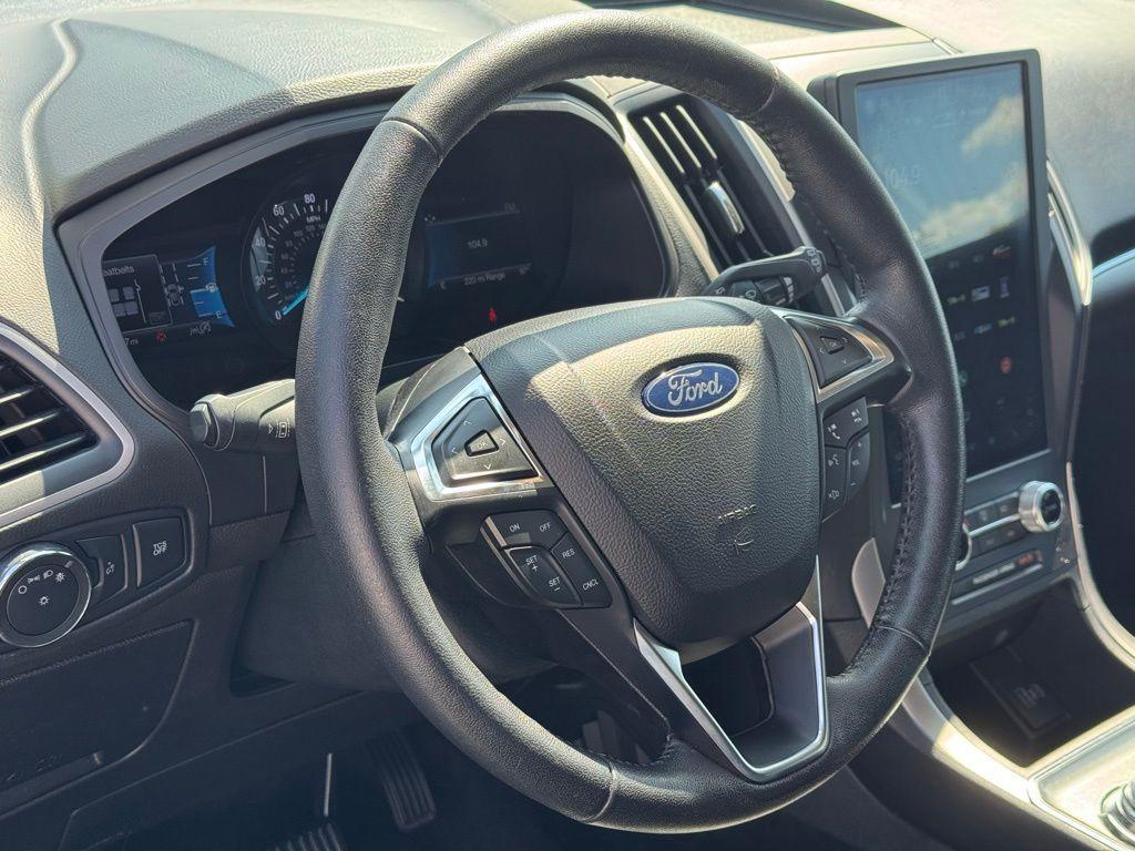 used 2022 Ford Edge car, priced at $24,300