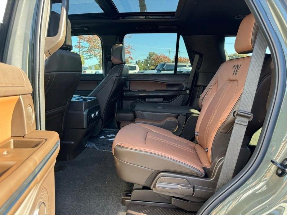 new 2024 Ford Expedition car, priced at $79,395