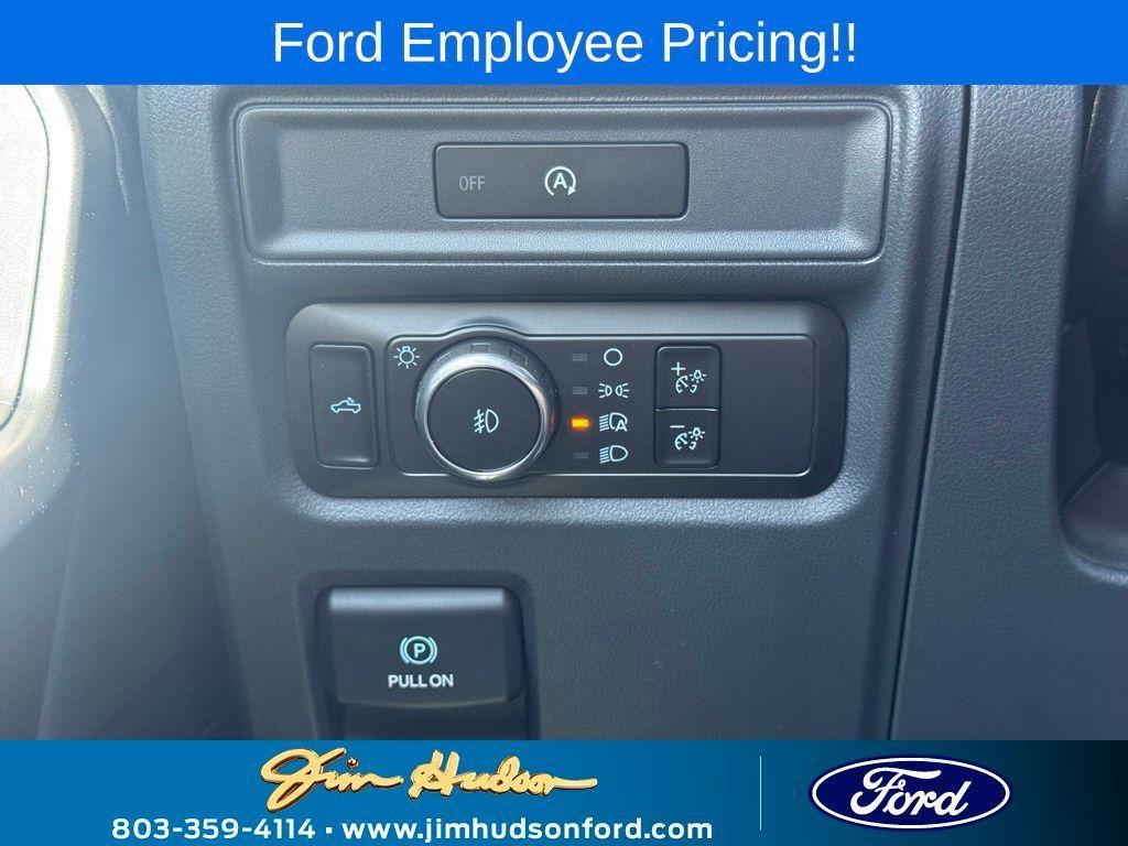 new 2025 Ford F-150 car, priced at $47,642