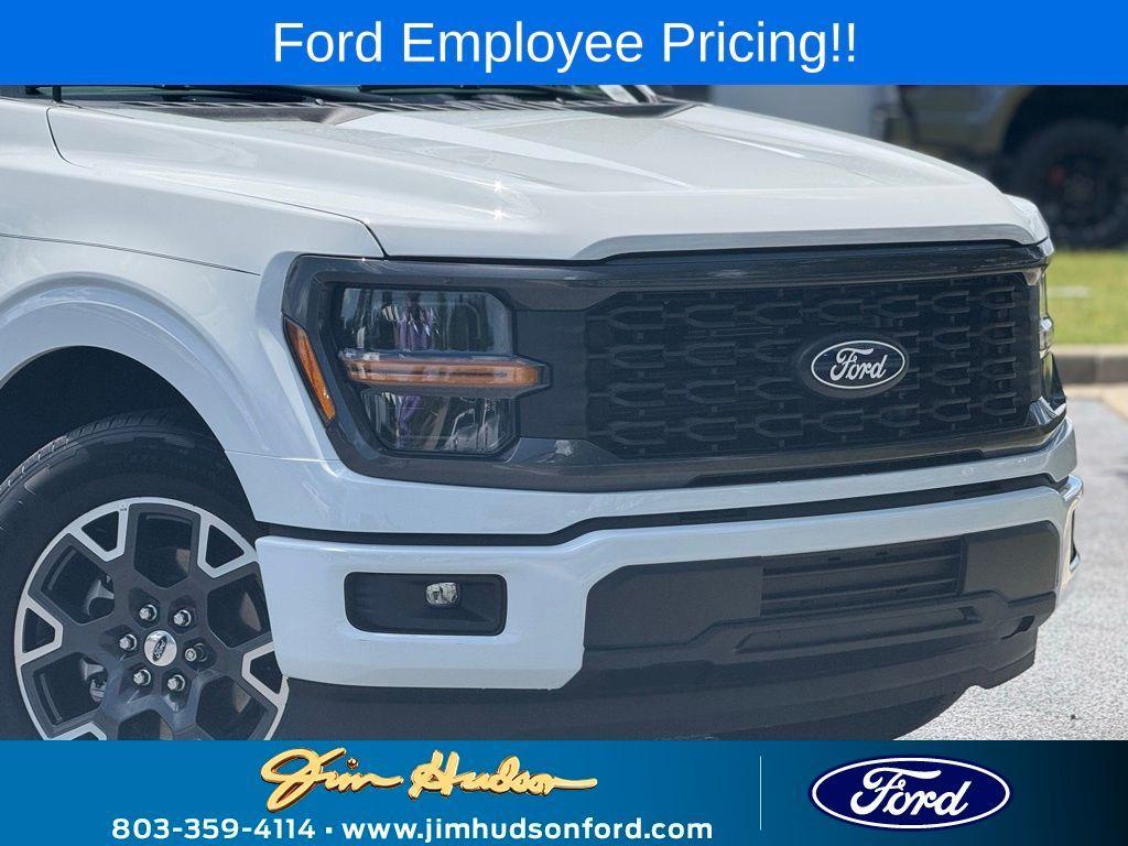 new 2025 Ford F-150 car, priced at $47,642