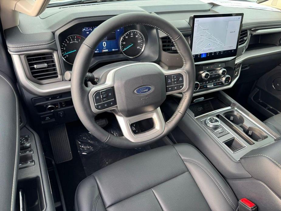 new 2024 Ford Expedition car, priced at $59,533