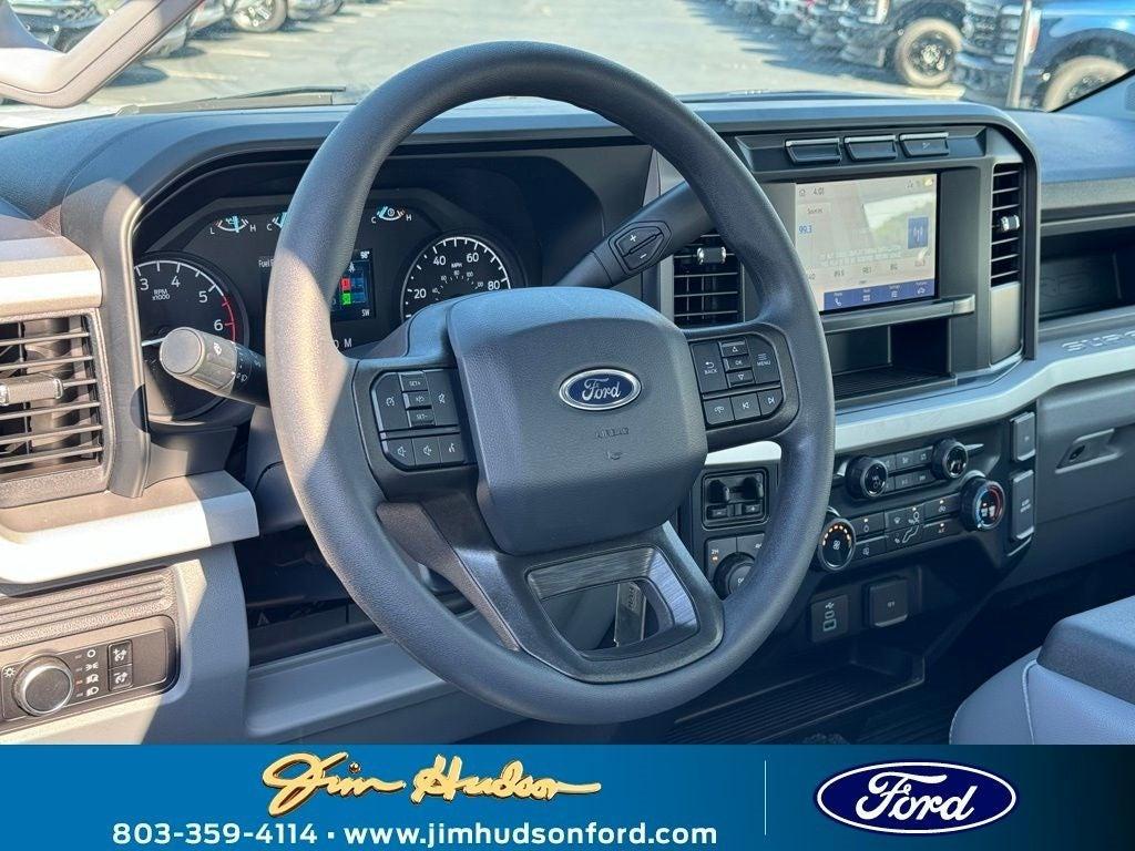 new 2024 Ford F-250 car, priced at $53,305