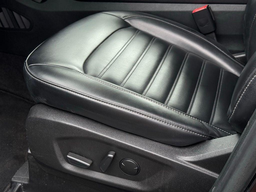 used 2023 Ford Edge car, priced at $24,999