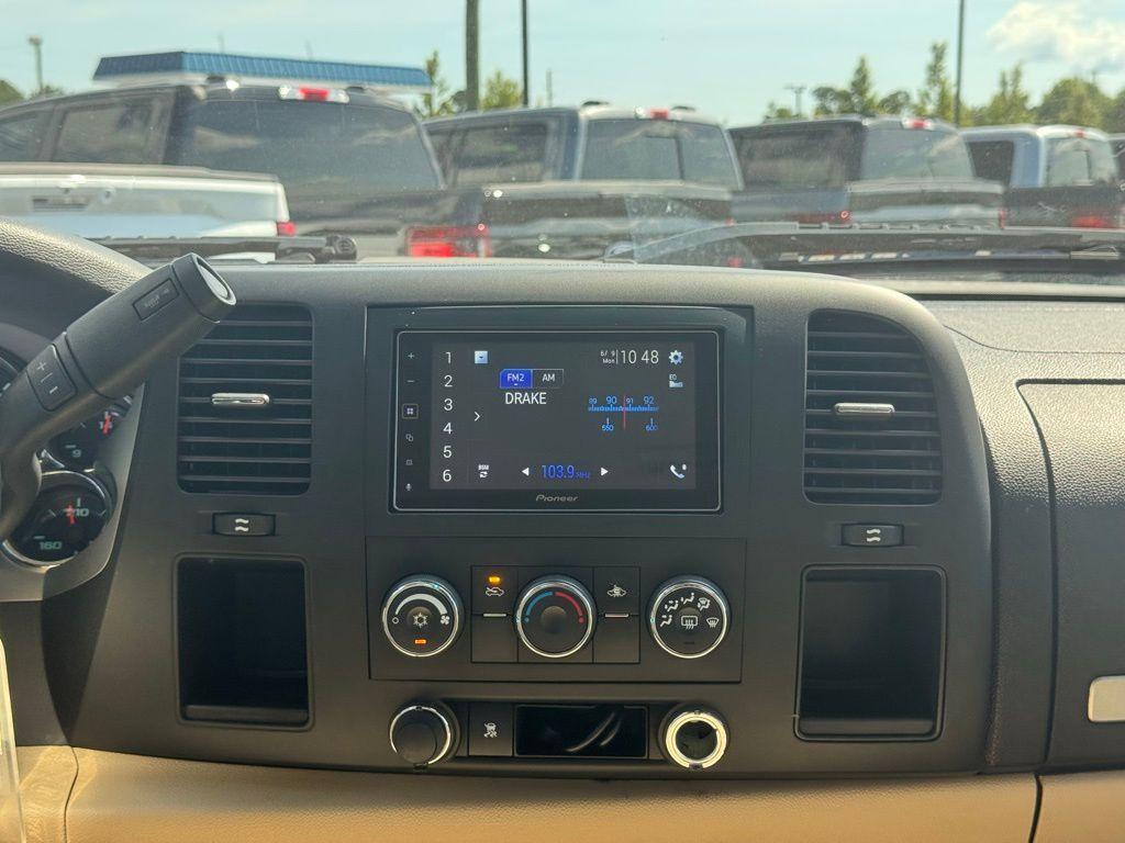 used 2009 GMC Sierra 1500 car, priced at $15,999