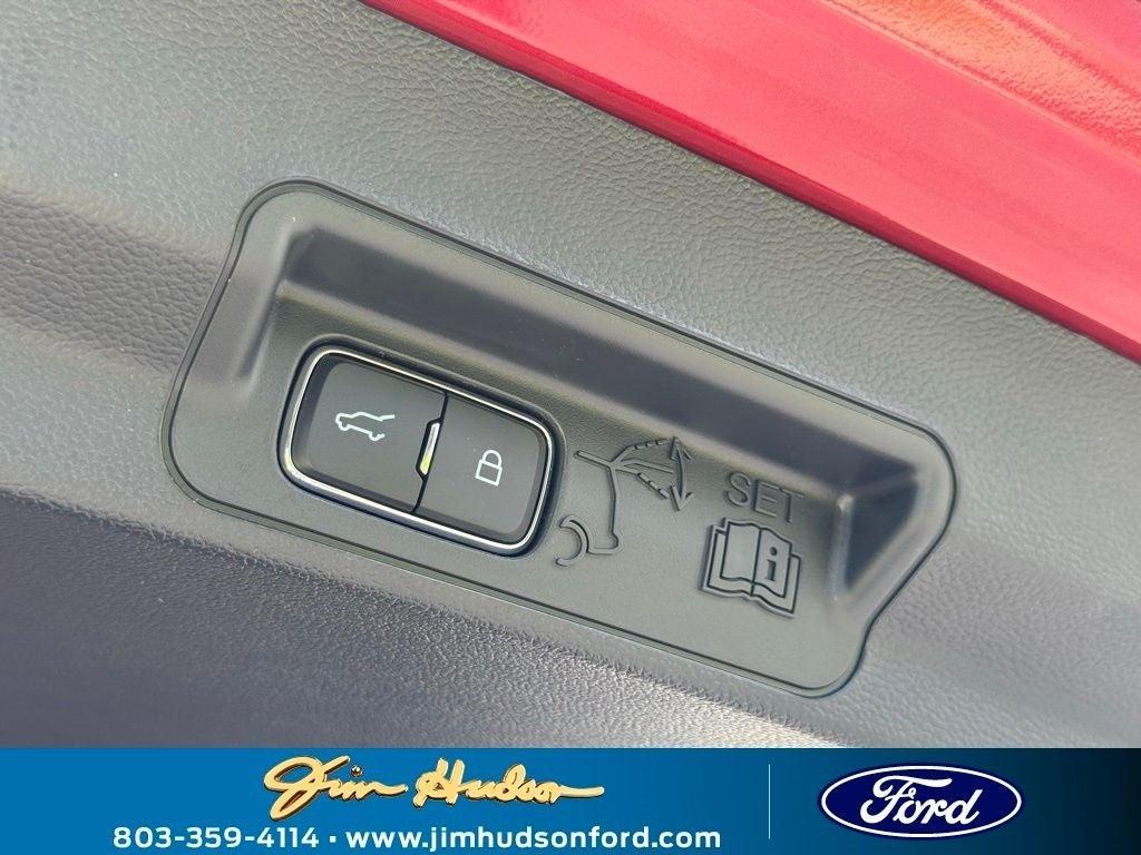 new 2025 Ford Explorer car, priced at $58,280