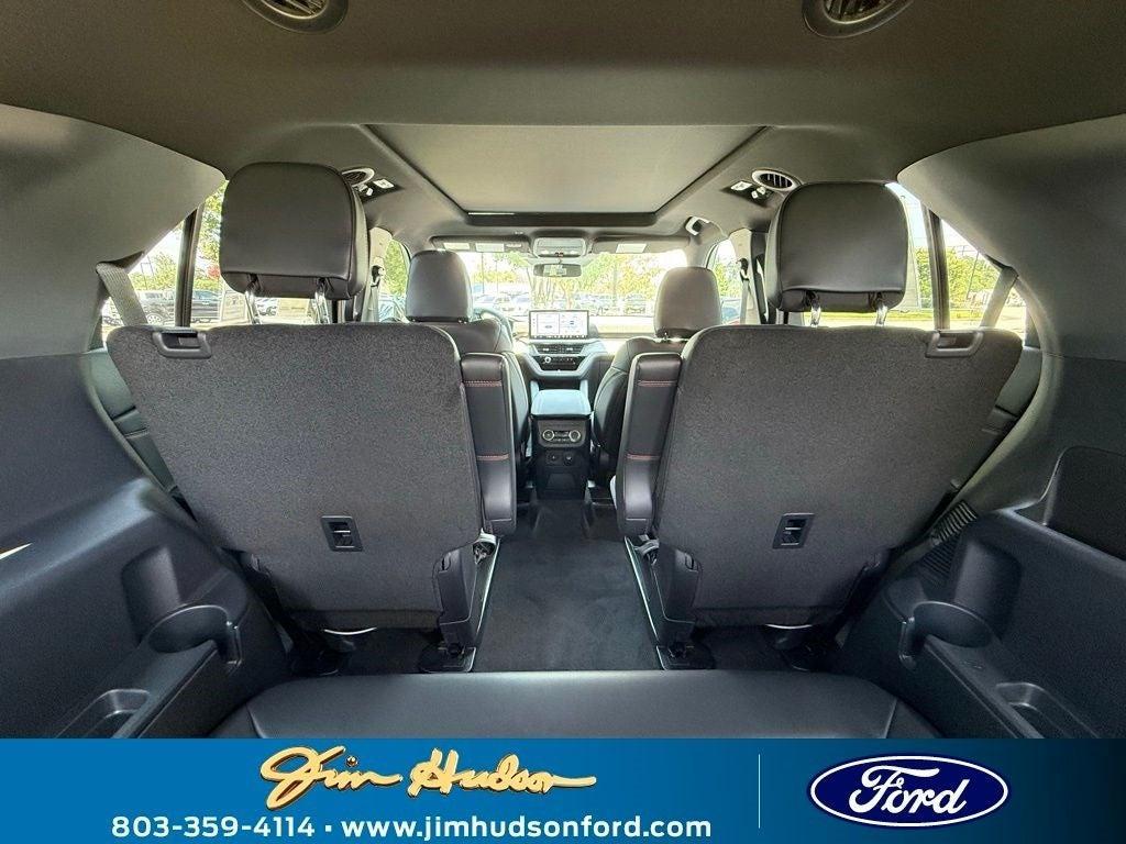 new 2025 Ford Explorer car, priced at $58,280