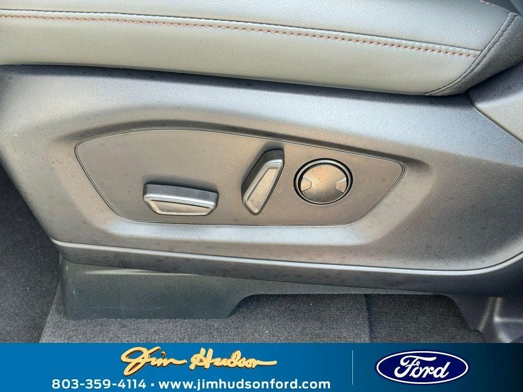 new 2025 Ford Explorer car, priced at $45,265