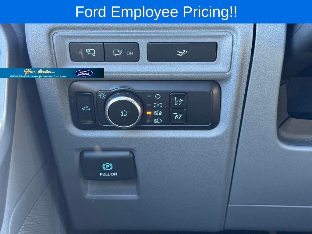 new 2024 Ford F-150 car, priced at $53,996