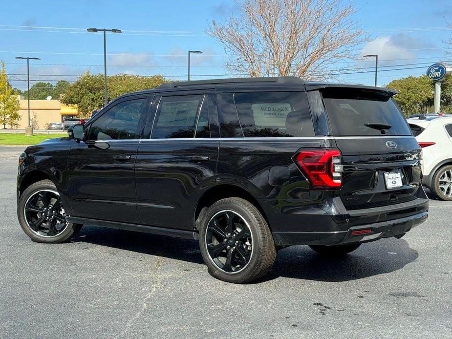 new 2024 Ford Expedition car, priced at $73,265