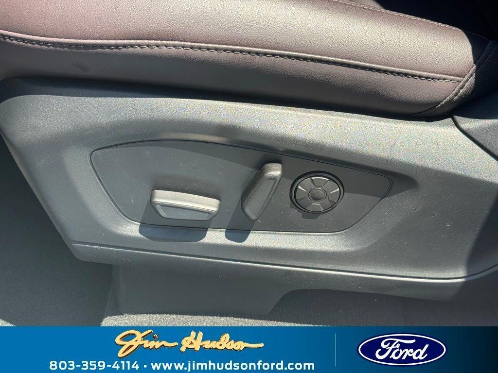 new 2025 Ford Explorer car, priced at $55,415