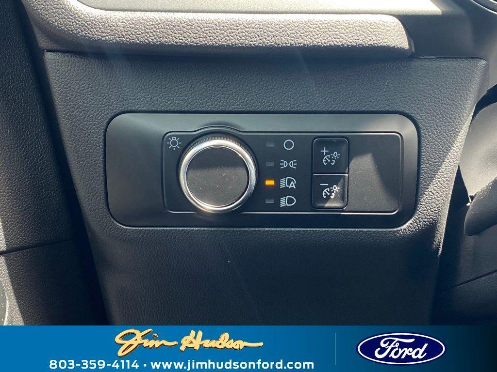 new 2025 Ford Escape car, priced at $28,065