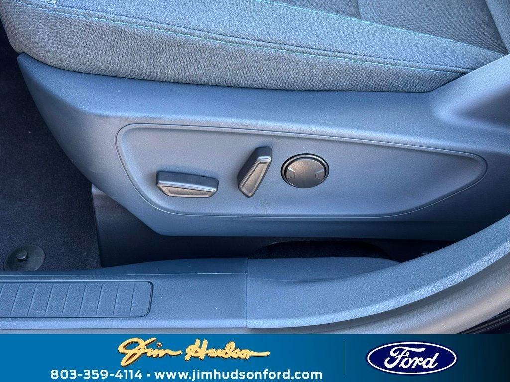 new 2025 Ford Maverick car, priced at $34,365