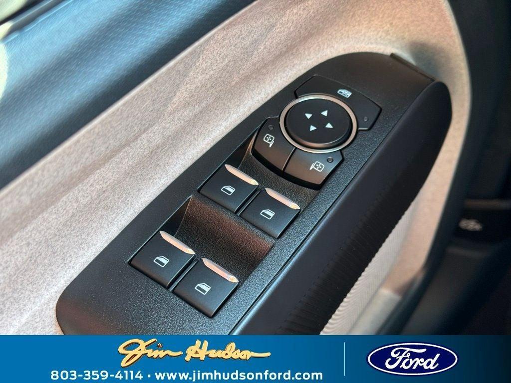 new 2025 Ford Maverick car, priced at $34,365