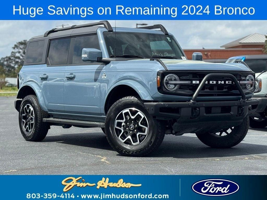 new 2024 Ford Bronco car, priced at $53,201