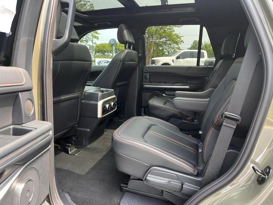 new 2024 Ford Expedition car, priced at $75,525