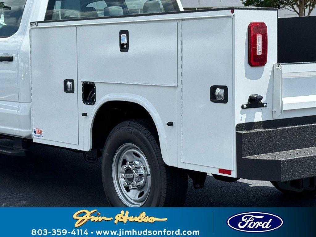 new 2025 Ford F-250 car, priced at $65,780