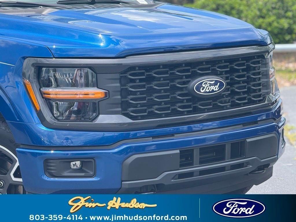 new 2025 Ford F-150 car, priced at $45,376