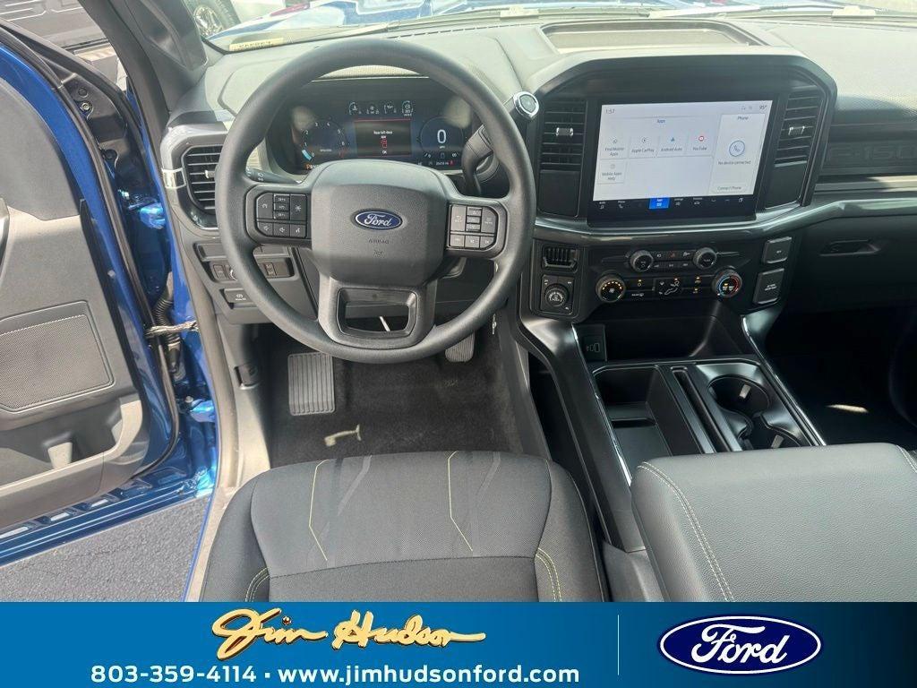 new 2025 Ford F-150 car, priced at $45,376