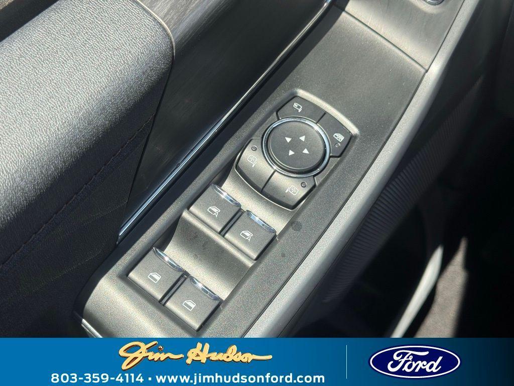 new 2025 Ford F-150 car, priced at $62,380