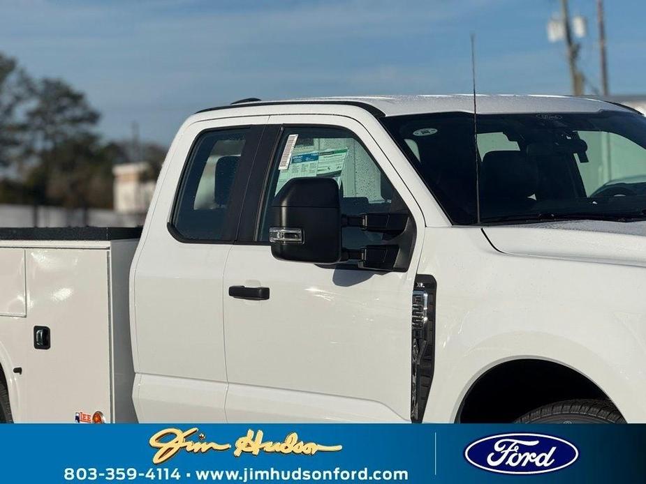 new 2024 Ford F-250 car, priced at $50,400