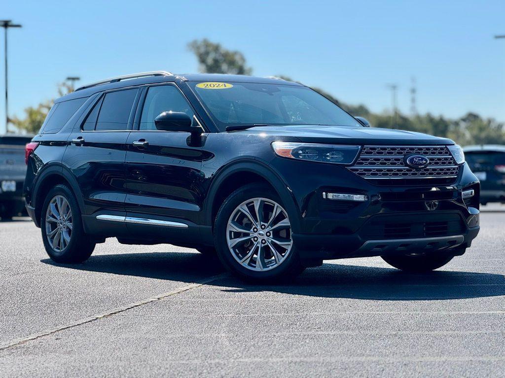 used 2024 Ford Explorer car, priced at $35,757