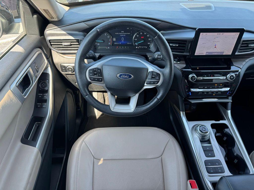 used 2024 Ford Explorer car, priced at $35,757