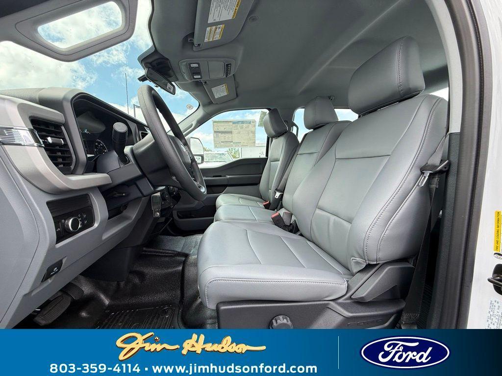 new 2025 Ford F-250 car, priced at $56,455