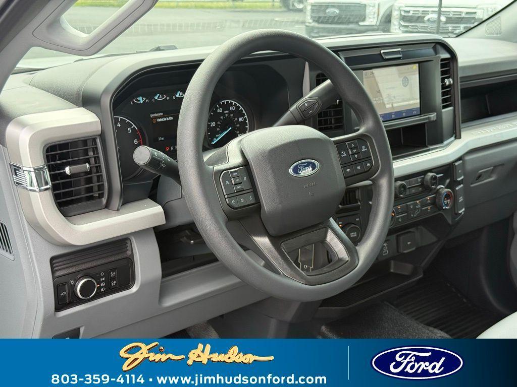 new 2025 Ford F-250 car, priced at $56,455