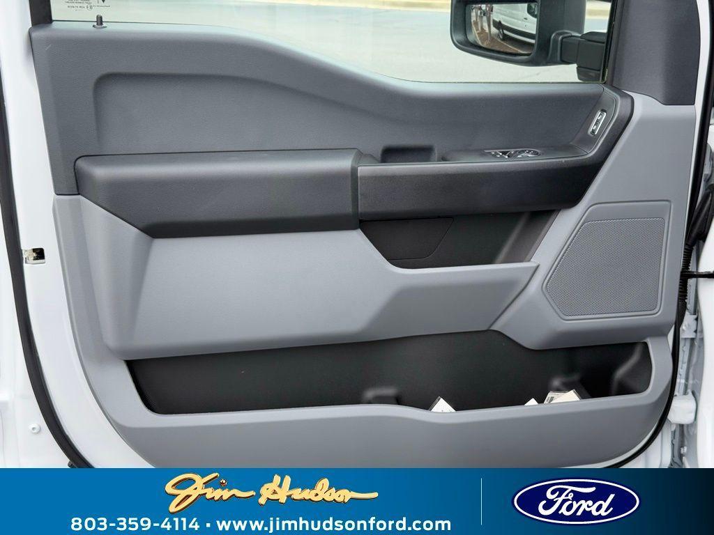 new 2025 Ford F-250 car, priced at $50,430